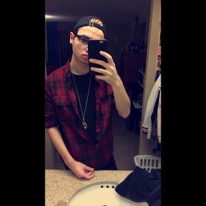 Meet your Posher, Gage